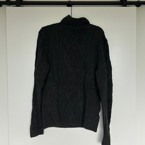🤩 3 for $20 / Abercrombie & Fitch Grey Knit Turtle Neck - Picture 4 of 5